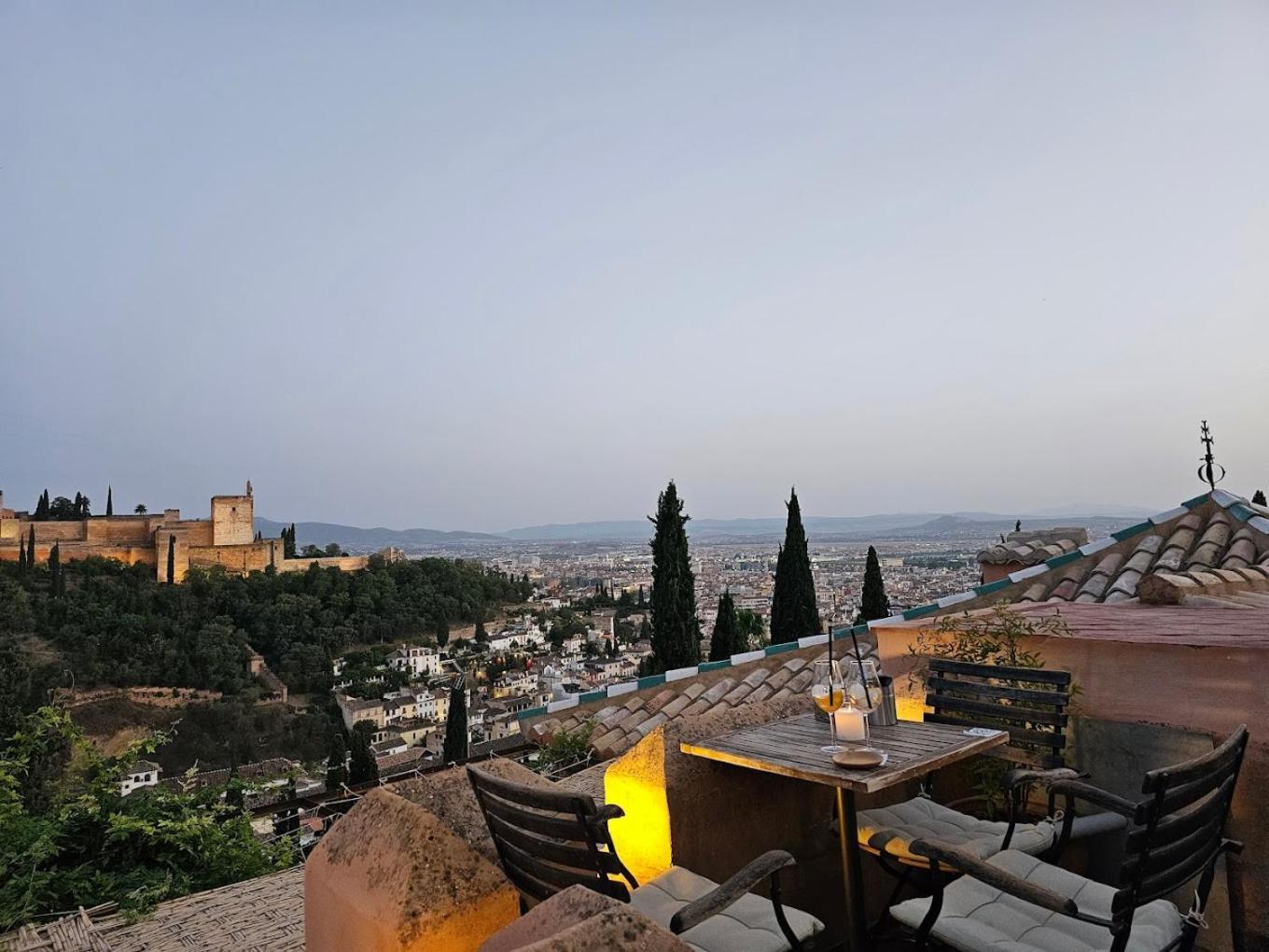 La Casa Juan Ranas Bed & Breakfast Granada Bagian luar foto